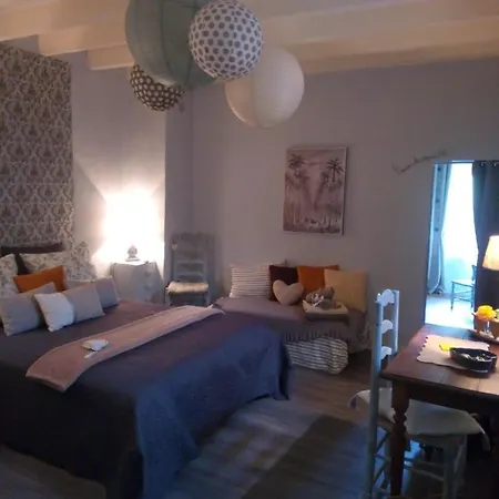 فندق مبيت وإفطار Coeur De Vigne A Colombier 24560